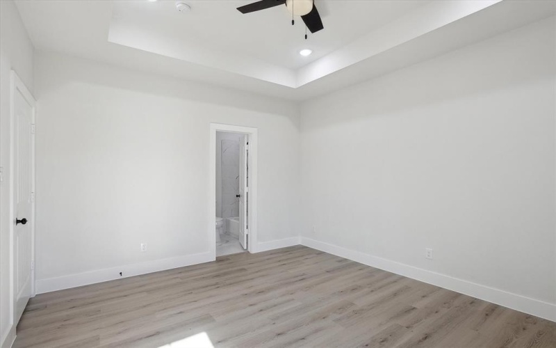 215 Sycamore Street, Hillsboro, TX 76645, 2 Bedrooms Bedrooms, ,2 BathroomsBathrooms,Residential,For Sale,215 Sycamore Street,20791495