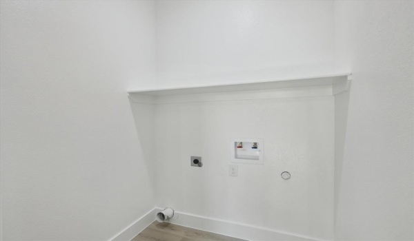 215 Sycamore Street, Hillsboro, TX 76645, 2 Bedrooms Bedrooms, ,2 BathroomsBathrooms,Residential,For Sale,215 Sycamore Street,20791495