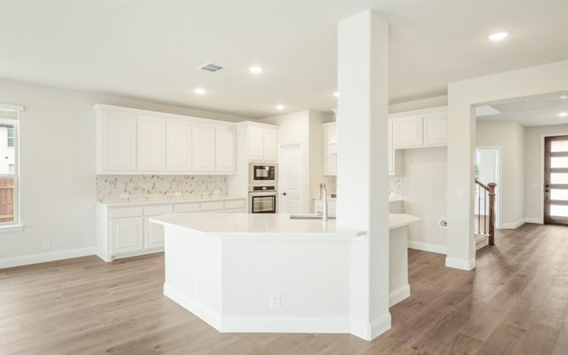 2800 Emerald Trace Drive, Denton, TX 76226, 5 Bedrooms Bedrooms, ,3 BathroomsBathrooms,Residential,For Sale,2800 Emerald Trace Drive,20791545