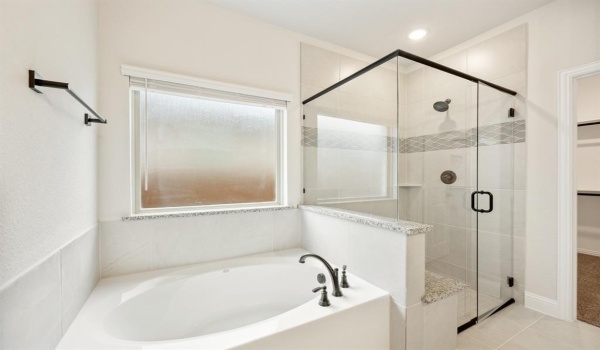 2800 Emerald Trace Drive, Denton, TX 76226, 5 Bedrooms Bedrooms, ,3 BathroomsBathrooms,Residential,For Sale,2800 Emerald Trace Drive,20791545