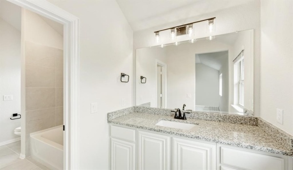 2800 Emerald Trace Drive, Denton, TX 76226, 5 Bedrooms Bedrooms, ,3 BathroomsBathrooms,Residential,For Sale,2800 Emerald Trace Drive,20791545
