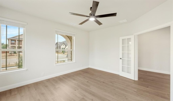 2800 Emerald Trace Drive, Denton, TX 76226, 5 Bedrooms Bedrooms, ,3 BathroomsBathrooms,Residential,For Sale,2800 Emerald Trace Drive,20791545