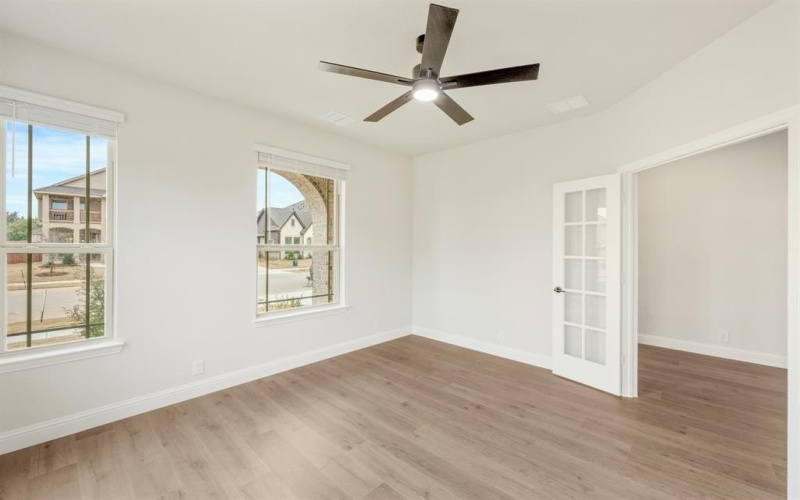 2800 Emerald Trace Drive, Denton, TX 76226, 5 Bedrooms Bedrooms, ,3 BathroomsBathrooms,Residential,For Sale,2800 Emerald Trace Drive,20791545