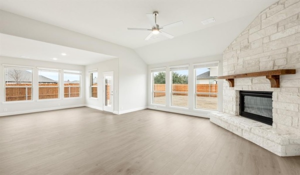2801 Emerald Trace Drive, Denton, TX 76226, 5 Bedrooms Bedrooms, ,5 BathroomsBathrooms,Residential,For Sale,2801 Emerald Trace Drive,20791580