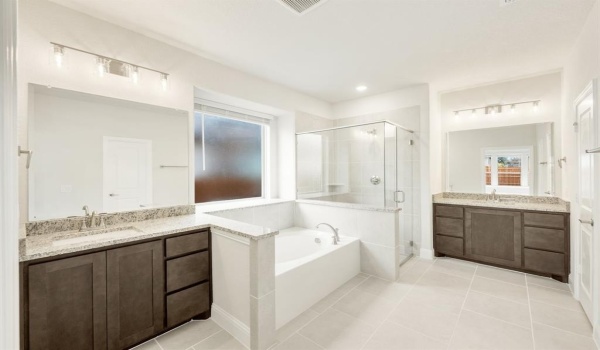2801 Emerald Trace Drive, Denton, TX 76226, 5 Bedrooms Bedrooms, ,5 BathroomsBathrooms,Residential,For Sale,2801 Emerald Trace Drive,20791580