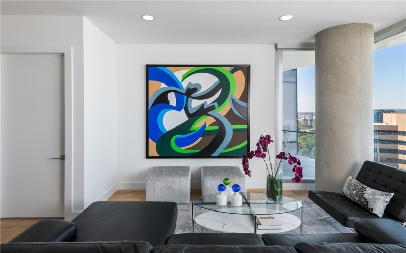 3130 N Harwood Street #1905, Dallas, TX 75201, 2 Bedrooms Bedrooms, ,2 BathroomsBathrooms,Residential,For Sale,3130 N Harwood Street,20795811