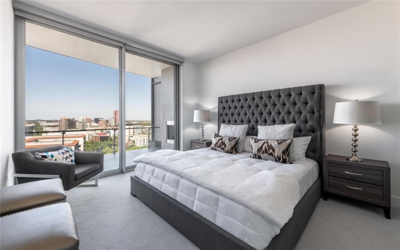 3130 N Harwood Street #1905, Dallas, TX 75201, 2 Bedrooms Bedrooms, ,2 BathroomsBathrooms,Residential,For Sale,3130 N Harwood Street,20795811