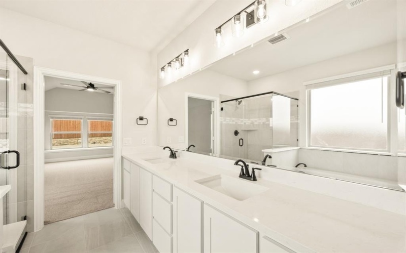 3016 Emerald Trace Drive, Denton, TX 76226, 6 Bedrooms Bedrooms, ,5 BathroomsBathrooms,Residential,For Sale,3016 Emerald Trace Drive,20791632