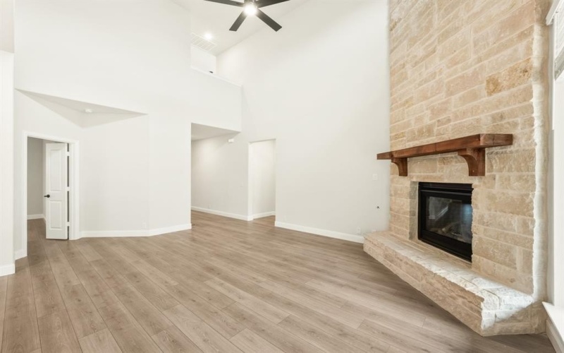 3016 Emerald Trace Drive, Denton, TX 76226, 6 Bedrooms Bedrooms, ,5 BathroomsBathrooms,Residential,For Sale,3016 Emerald Trace Drive,20791632