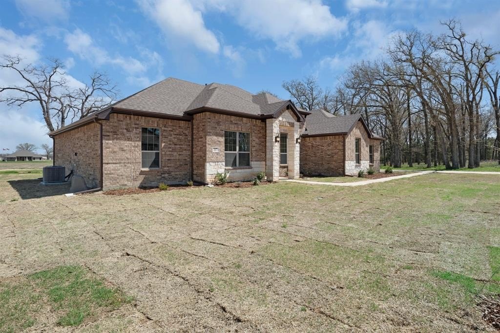 117 Ellis, Canton, TX 75103, 4 Bedrooms Bedrooms, ,2 BathroomsBathrooms,Residential,For Sale,117 Ellis,20792051