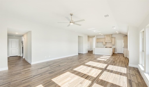 27 Grouse Circle, Sanger, TX 76266, 4 Habitaciones Habitaciones , ,3 BañosBaños,Residential,En Venta,27 Grouse Circle,20796155