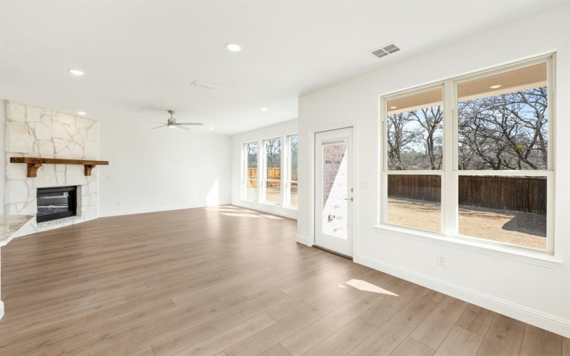 415 Sparrow Drive, Wylie, TX 75098, 5 Bedrooms Bedrooms, ,3 BathroomsBathrooms,Residential,For Sale,415 Sparrow Drive,20792253