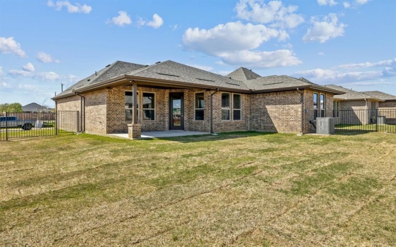 1913 Cascada Way, Little Elm, TX 75068, 2 Bedrooms Bedrooms, ,2 BathroomsBathrooms,Residential,For Sale,1913 Cascada Way,20796461