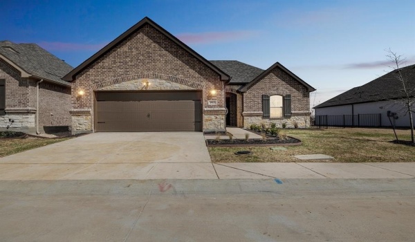 1913 Cascada Way, Little Elm, TX 75068, 2 Bedrooms Bedrooms, ,2 BathroomsBathrooms,Residential,For Sale,1913 Cascada Way,20796461