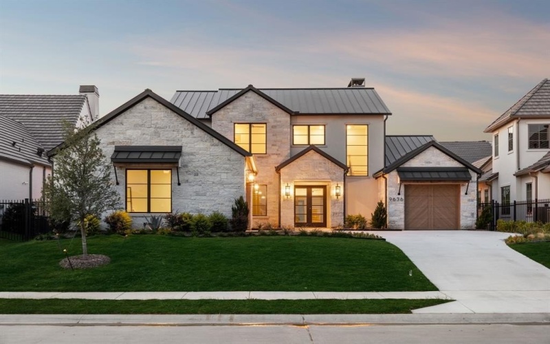 9636 LaTour Lane, Fort Worth, TX 76126, 4 Bedrooms Bedrooms, ,5 BathroomsBathrooms,Residential,For Sale,9636 LaTour Lane,20796684