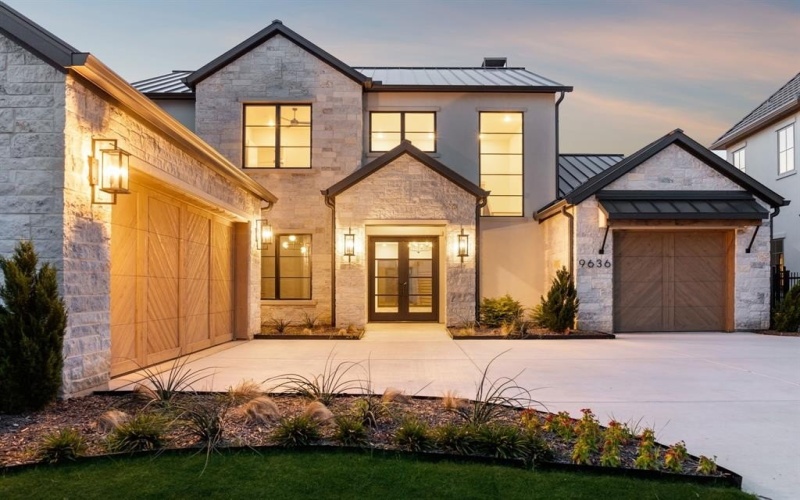 9636 LaTour Lane, Fort Worth, TX 76126, 4 Bedrooms Bedrooms, ,5 BathroomsBathrooms,Residential,For Sale,9636 LaTour Lane,20796684