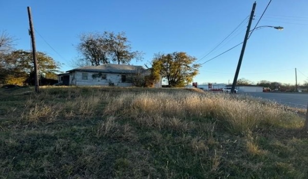503 Abbott Avenue, Hillsboro, TX 76645, ,Commercial Sale,For Sale,503 Abbott Avenue,20797250