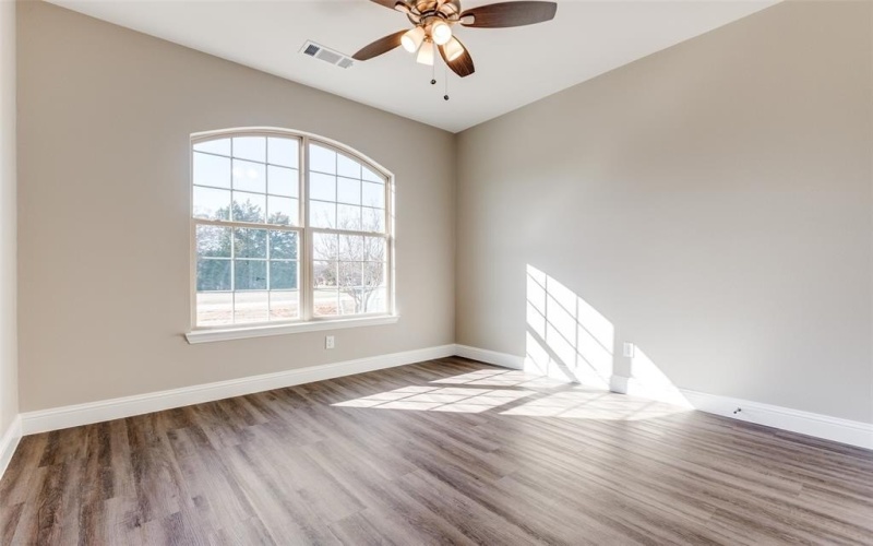 133 Mohave Drive, Gainesville, TX 76240, 3 Bedrooms Bedrooms, ,2 BathroomsBathrooms,Residential,For Sale,133 Mohave Drive,20797713