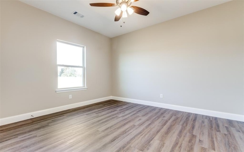 133 Mohave Drive, Gainesville, TX 76240, 3 Bedrooms Bedrooms, ,2 BathroomsBathrooms,Residential,For Sale,133 Mohave Drive,20797713
