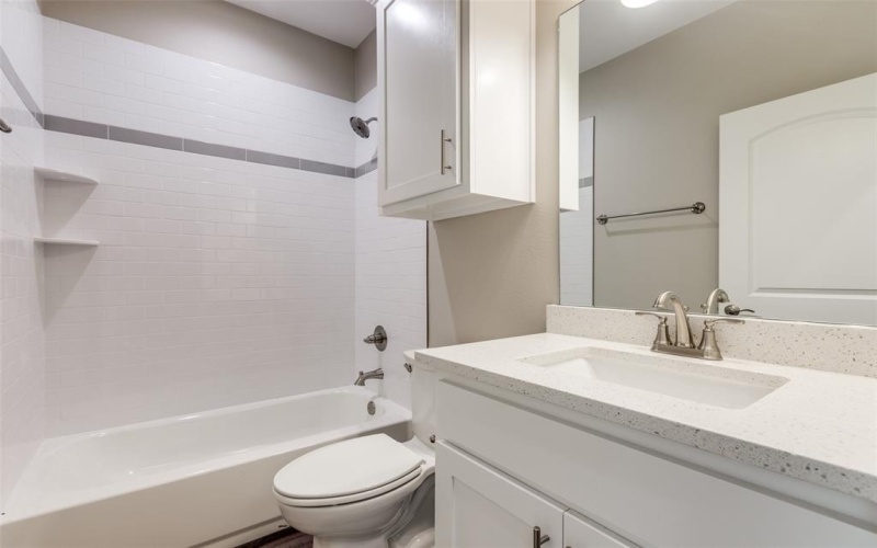 133 Mohave Drive, Gainesville, TX 76240, 3 Bedrooms Bedrooms, ,2 BathroomsBathrooms,Residential,For Sale,133 Mohave Drive,20797713