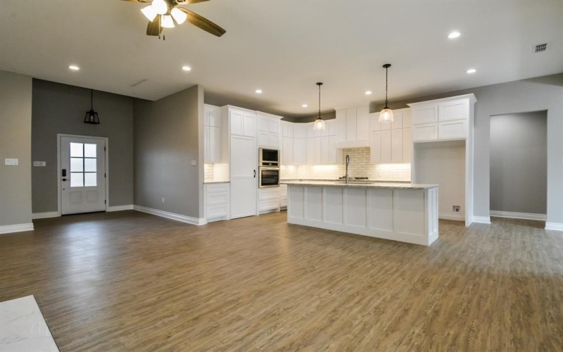 6834 Red Yucca Road, Abilene, TX 79606, 4 Habitaciones Habitaciones , ,3 BañosBaños,Residential,En Venta,6834 Red Yucca Road,20798015