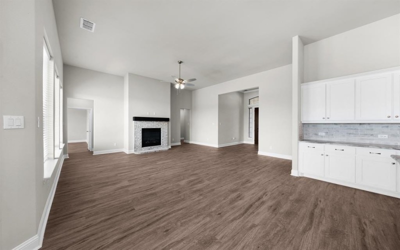 6617 Woodley, Mesquite, TX 75114, 4 Habitaciones Habitaciones , ,3 BañosBaños,Residential,En Venta,6617 Woodley,20798336
