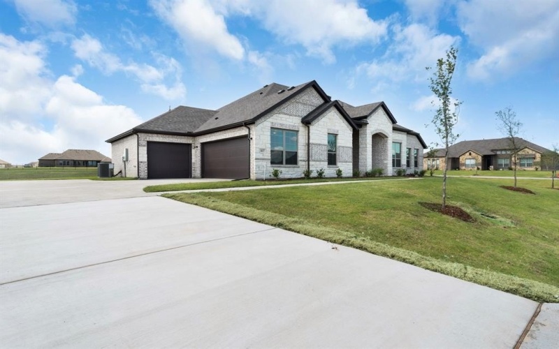 6617 Woodley, Mesquite, TX 75114, 4 Habitaciones Habitaciones , ,3 BañosBaños,Residential,En Venta,6617 Woodley,20798336