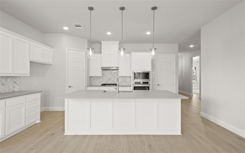 5301 Century Lake Lane, Denton, TX 76226, 4 Bedrooms Bedrooms, ,3 BathroomsBathrooms,Residential,For Sale,5301 Century Lake Lane,20798589