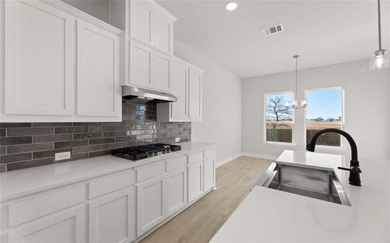 1045 Fleetwood Drive, Justin, TX 76247, 4 Bedrooms Bedrooms, ,5 BathroomsBathrooms,Residential,For Sale,1045 Fleetwood Drive,20798688