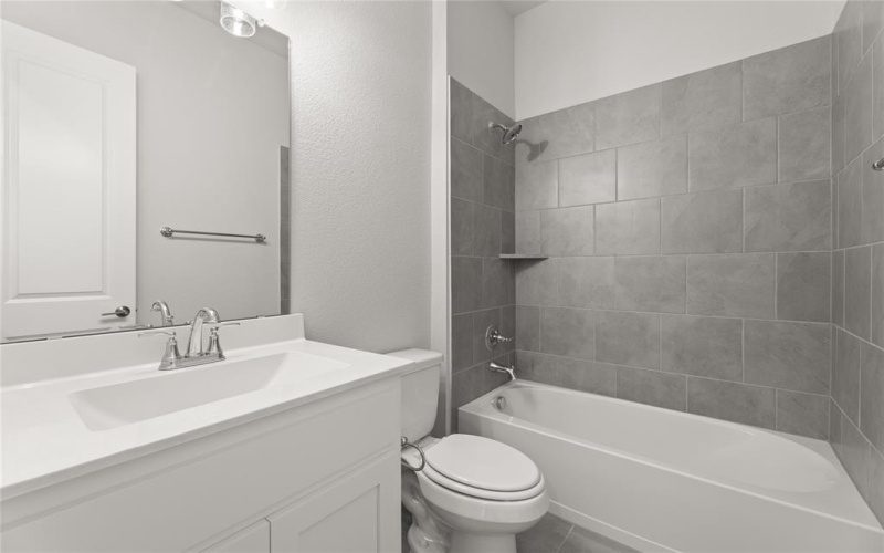 1045 Fleetwood Drive, Justin, TX 76247, 4 Bedrooms Bedrooms, ,5 BathroomsBathrooms,Residential,For Sale,1045 Fleetwood Drive,20798688