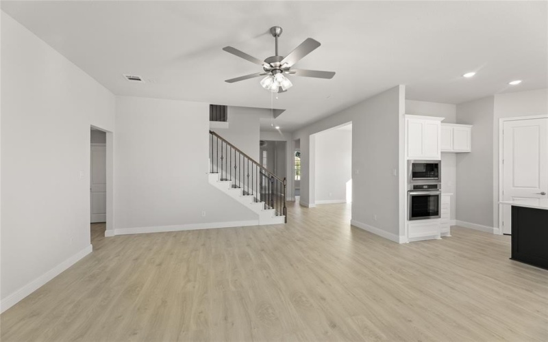 1045 Fleetwood Drive, Justin, TX 76247, 4 Bedrooms Bedrooms, ,5 BathroomsBathrooms,Residential,For Sale,1045 Fleetwood Drive,20798688