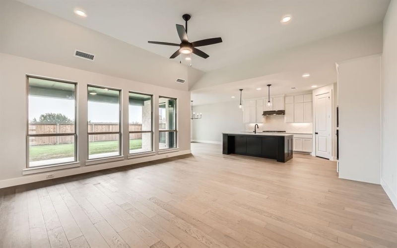 4609 Timberdrift Street, Midlothian, TX 76065, 4 Habitaciones Habitaciones , ,2 BañosBaños,Residential,En Venta,4609 Timberdrift Street,20798827