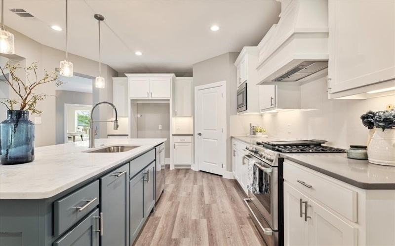 133 Pueblo Drive, Lake Kiowa, TX 76240, 3 Bedrooms Bedrooms, ,2 BathroomsBathrooms,Residential,For Sale,133 Pueblo Drive,20798868