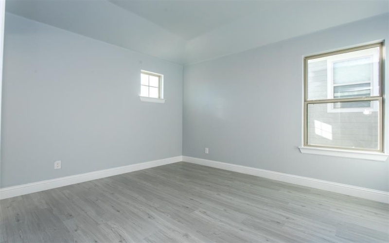415 W Elm Street #415, Denison, TX 75020, 3 Bedrooms Bedrooms, ,2 BathroomsBathrooms,Residential Lease,For Rent,415 W Elm Street,20798875