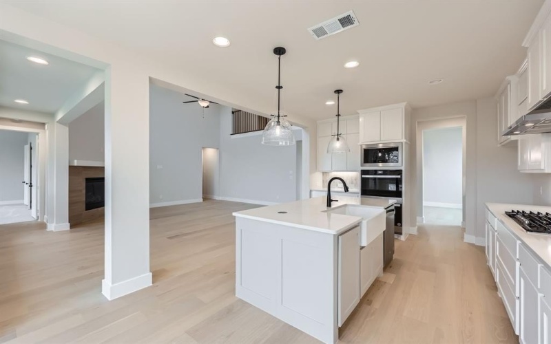 4433 Timberdrift Street, Midlothian, TX 76065, 4 Bedrooms Bedrooms, ,5 BathroomsBathrooms,Residential,For Sale,4433 Timberdrift Street,20798880
