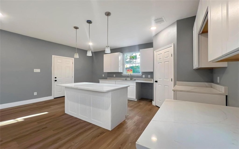 3819 Spence Street, Dallas, TX 75215, 3 Bedrooms Bedrooms, ,2 BathroomsBathrooms,Residential,For Sale,3819 Spence Street,20799058