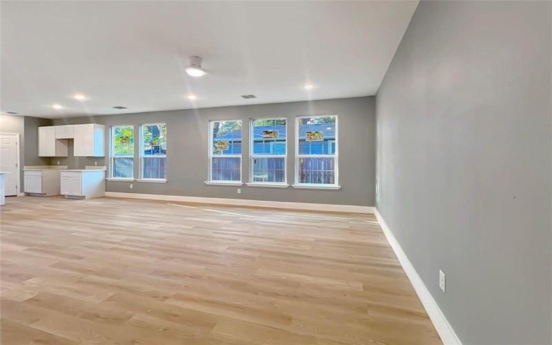 3819 Spence Street, Dallas, TX 75215, 3 Bedrooms Bedrooms, ,2 BathroomsBathrooms,Residential,For Sale,3819 Spence Street,20799058
