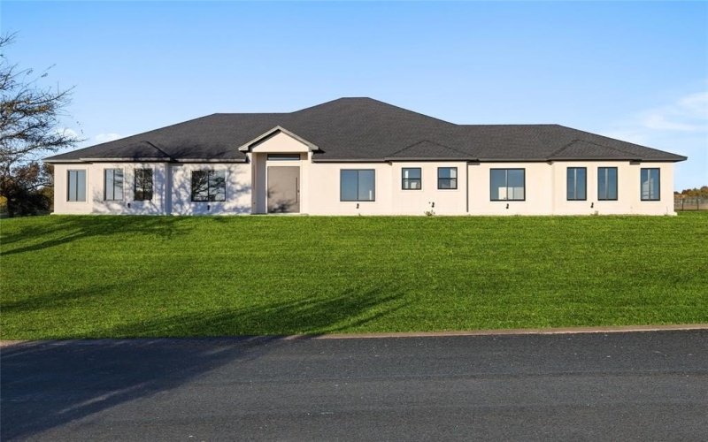 170 Top Flight Drive, Weatherford, TX 76087, 4 Bedrooms Bedrooms, ,6 BathroomsBathrooms,Residential,For Sale,170 Top Flight Drive,20799236