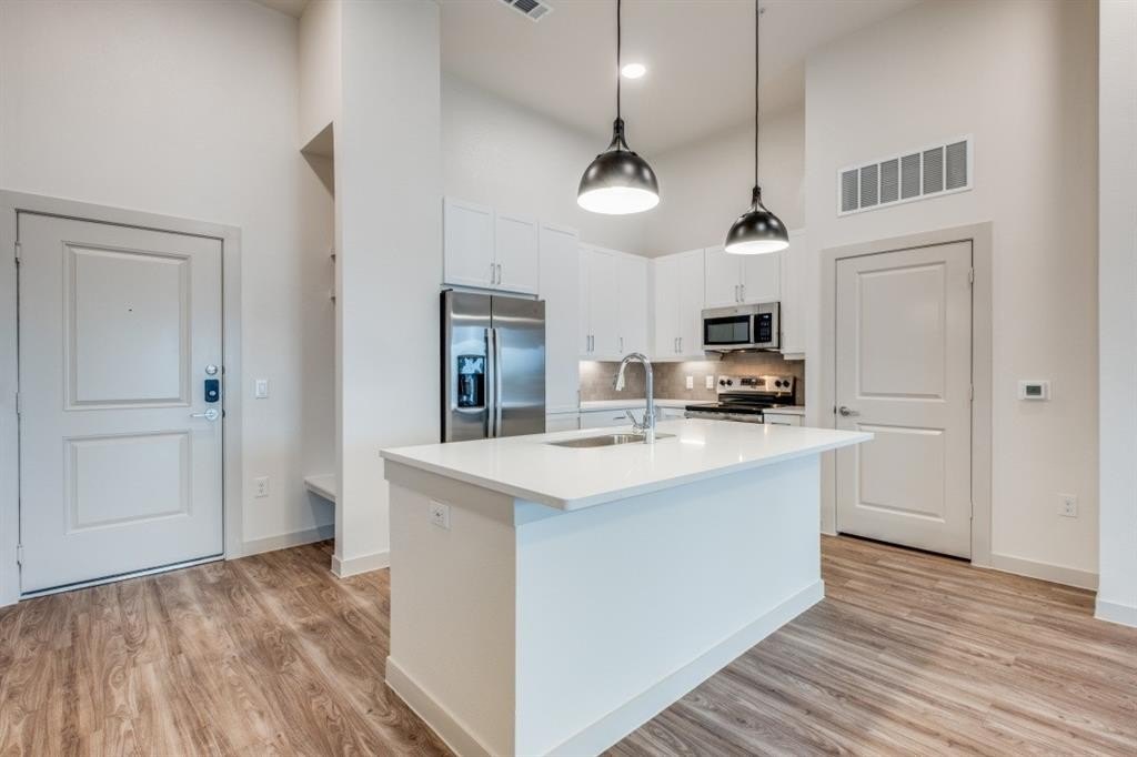 624 N Lancaster Avenue #A1, Dallas, TX 75203, 1 Dormitorio Habitaciones , ,1 BañoBaños,Residential Lease,En Alquiler,624 N Lancaster Avenue,20799335