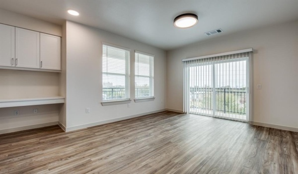 624 N Lancaster Avenue #A1, Dallas, TX 75203, 1 Bedroom Bedrooms, ,1 BathroomBathrooms,Residential Lease,For Rent,624 N Lancaster Avenue,20799335