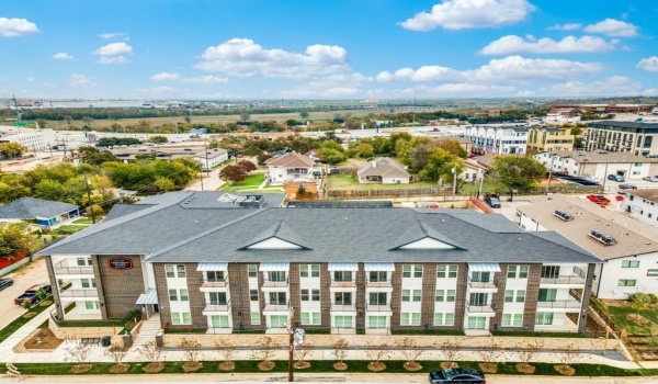 624 N Lancaster Avenue #A1, Dallas, TX 75203, 1 Bedroom Bedrooms, ,1 BathroomBathrooms,Residential Lease,For Rent,624 N Lancaster Avenue,20799335