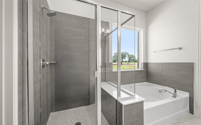 313 Slimp Bluff, Azle, TX 76020, 3 Bedrooms Bedrooms, ,2 BathroomsBathrooms,Residential,For Sale,313 Slimp Bluff,20799383