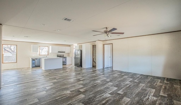101 Kelly Court, Azle, TX 76020, 4 Bedrooms Bedrooms, ,2 BathroomsBathrooms,Residential,For Sale,101 Kelly Court,20799435
