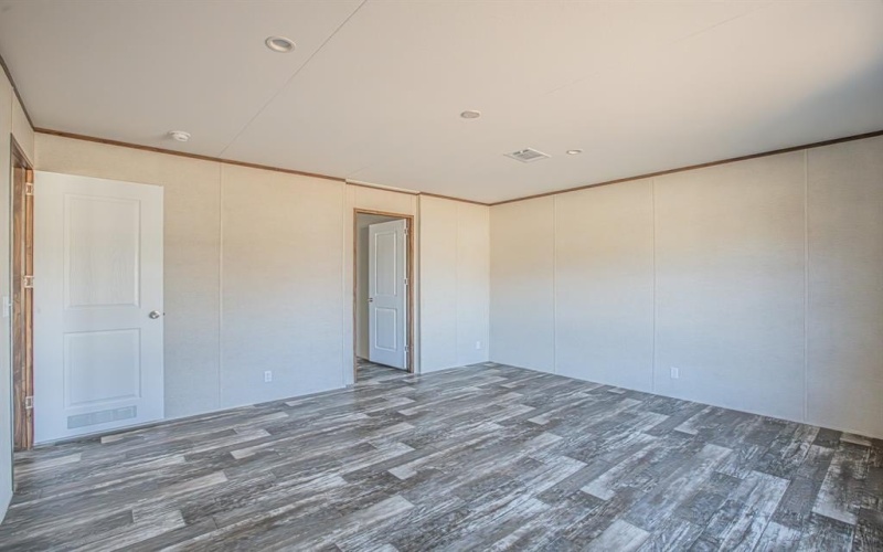 101 Kelly Court, Azle, TX 76020, 4 Bedrooms Bedrooms, ,2 BathroomsBathrooms,Residential,For Sale,101 Kelly Court,20799435
