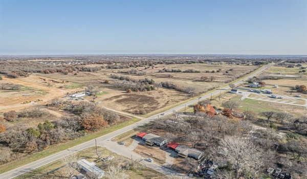 101 Kelly Court, Azle, TX 76020, 4 Bedrooms Bedrooms, ,2 BathroomsBathrooms,Residential,For Sale,101 Kelly Court,20799435