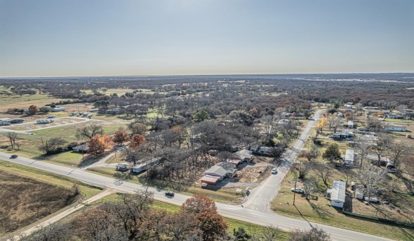 101 Kelly Court, Azle, TX 76020, 4 Bedrooms Bedrooms, ,2 BathroomsBathrooms,Residential,For Sale,101 Kelly Court,20799435