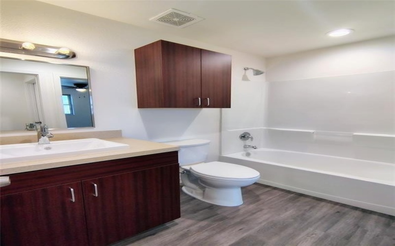 3022 Forest Lane #117, Dallas, TX 75234, 1 Dormitorio Habitaciones , ,1 BañoBaños,Residential,En Venta,3022 Forest Lane,20799482