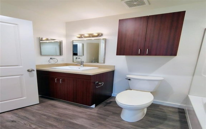 3022 Forest Lane #117, Dallas, TX 75234, 1 Dormitorio Habitaciones , ,1 BañoBaños,Residential,En Venta,3022 Forest Lane,20799482