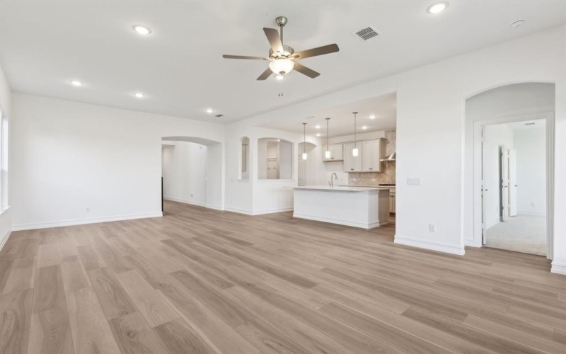 1824 Roslin Road, Fort Worth, TX 76052, 4 Habitaciones Habitaciones , ,3 BañosBaños,Residential,En Venta,1824 Roslin Road,20799675