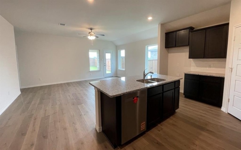4219 Sky Drive, Sherman, TX 75090, 4 Habitaciones Habitaciones , ,2 BañosBaños,Residential,En Venta,4219 Sky Drive,20803276